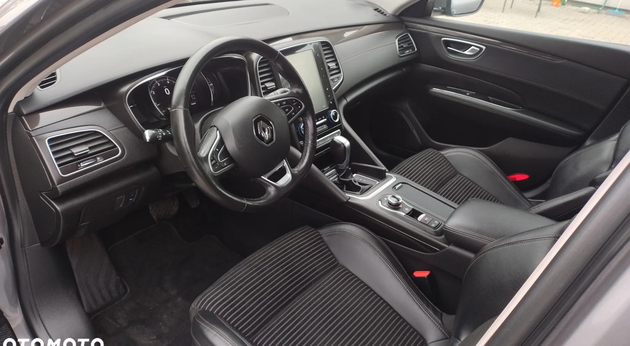 Renault Talisman cena 53600 przebieg: 74000, rok produkcji 2019 z Łapy małe 781